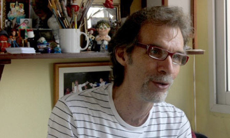 Zenén Calero en su estudio