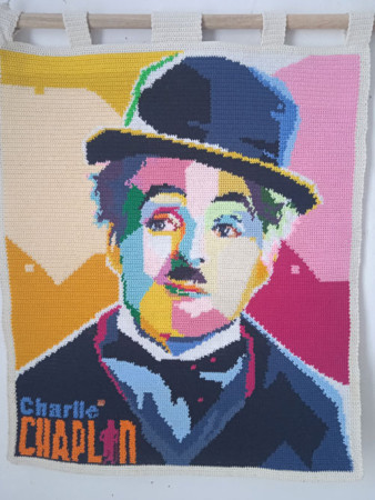 Dana María Gómez Sánchez Mi Chaplin, tapiz de Karina Corría Medina (Gran premio, y colateral Asociación Hermanos Saiz)